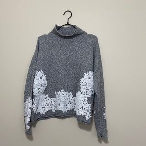 Reitmans oversized crop mock neck sweater